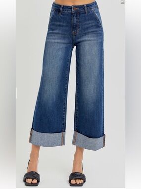 373 ❤️RISEN TUMMY CONTROL HIGH RISE ANKLE WIDE CUFFED JEANS